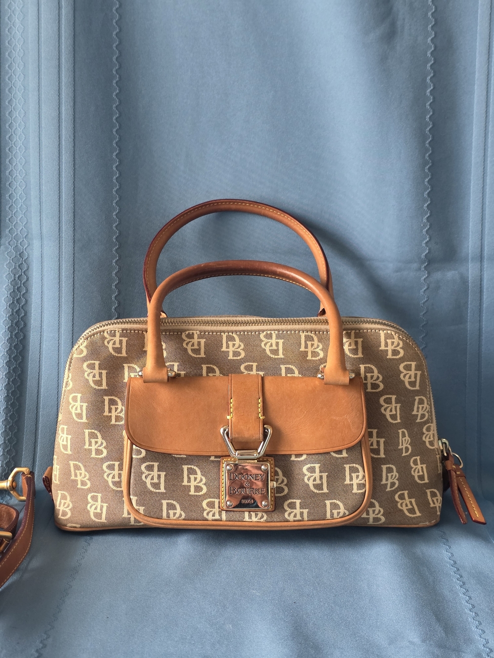 Dooney & Bourke Vintage Y2K Small Domed Pocket Satchel Monogrammed W Strap